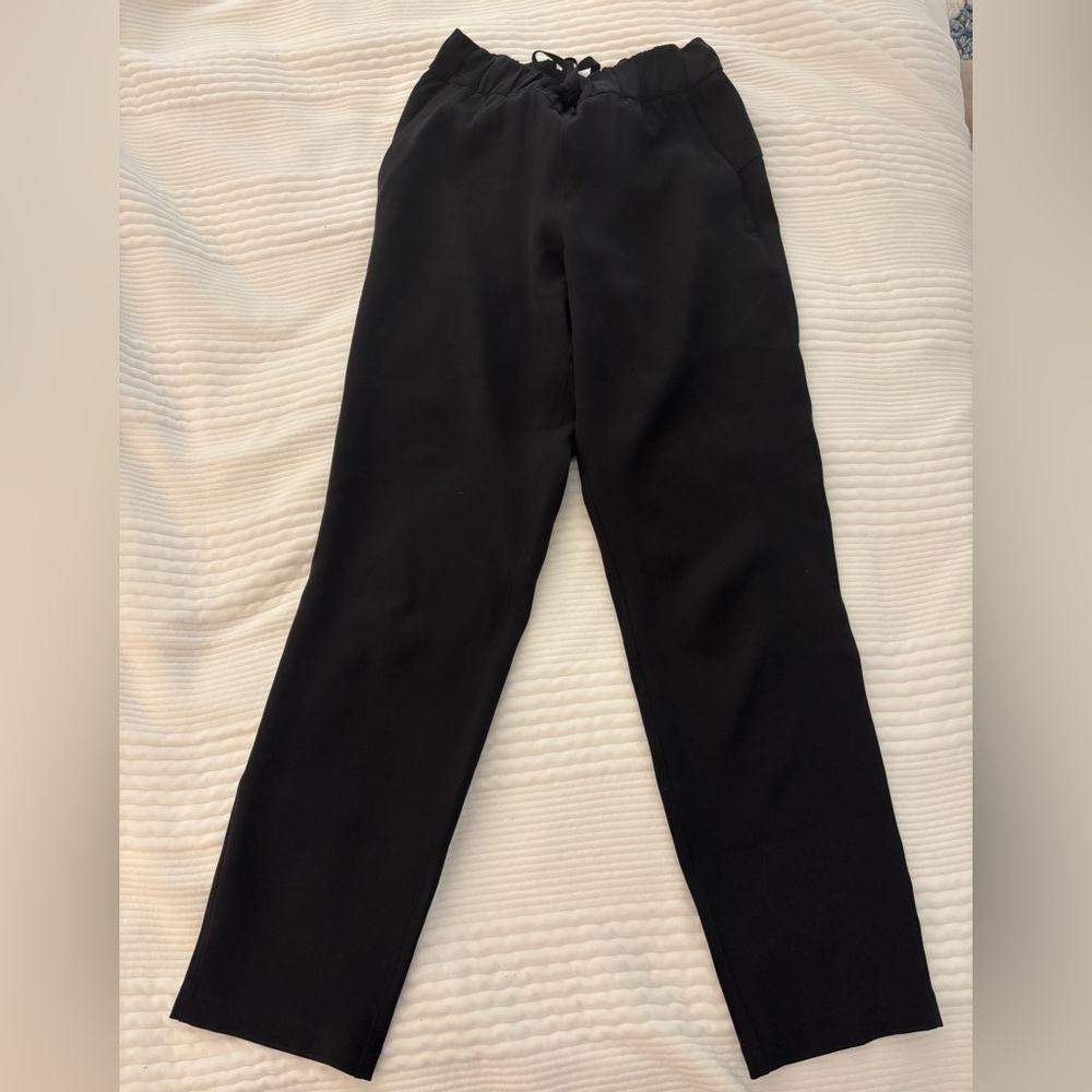 Lululemon On the Fly 7/8 Black Drawstring Pants Trousers